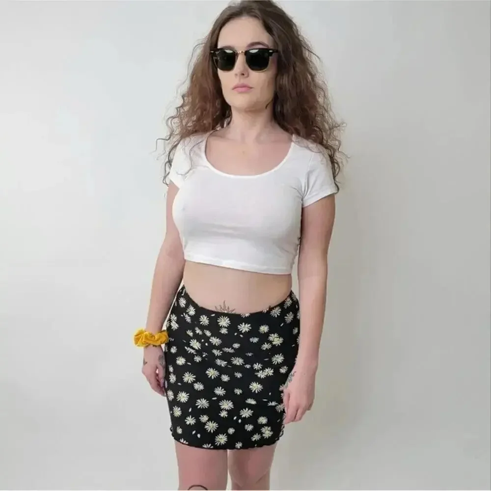 Daisy Black Skirt